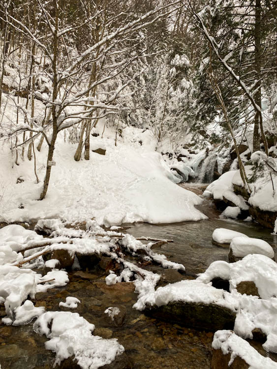 Franconia Ridge Loop in Winter Conditions - Trekking Sketches